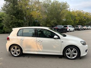 Volkswagen Golf 1.6 tdi 105cv DSG R Line    - Foto 9
