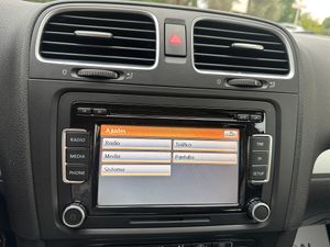 Volkswagen Golf 1.6 tdi 105cv DSG R Line    - Foto 28