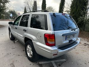 Jeep Grand Cherokee Laredo 2.7 CRD  - Foto 12
