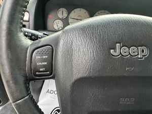Jeep Grand Cherokee Laredo 2.7 CRD  - Foto 26