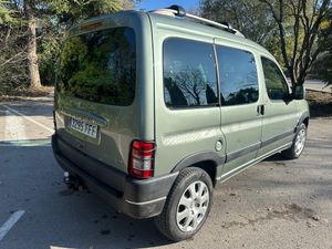 Peugeot Partner Combiespace 2.0 HDi 90  - Foto 13