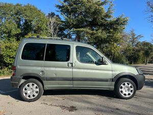 Peugeot Partner Combiespace 2.0 HDi 90  - Foto 9