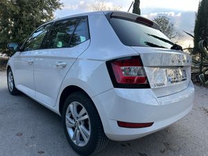 Skoda Fabia Ambition Plus 95 cv  - Foto 4