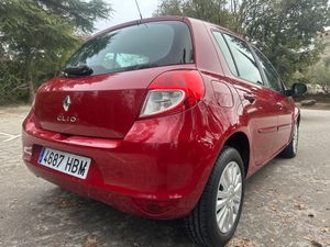 Renault Clio 5p 20 Aniversario 1.2 75 eco2  - Foto 5