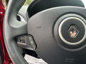 Renault Clio 5p 20 Aniversario 1.2 75 eco2  - Foto 28