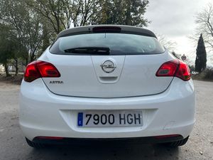 Opel Astra 5p Enjoy 1.4 100 CV  - Foto 7