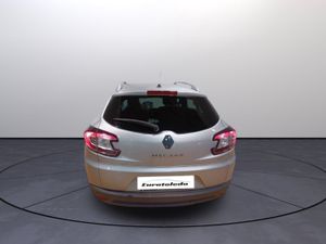Renault Megane Sp. Tou. Bose Energy dCi 110 S&S Euro 6 - Foto 6