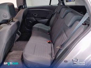 Renault Megane Sp. Tou. Bose Energy dCi 110 S&S Euro 6 - Foto 10