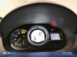 Renault Megane Sp. Tou. Bose Energy dCi 110 S&S Euro 6 - Foto 13