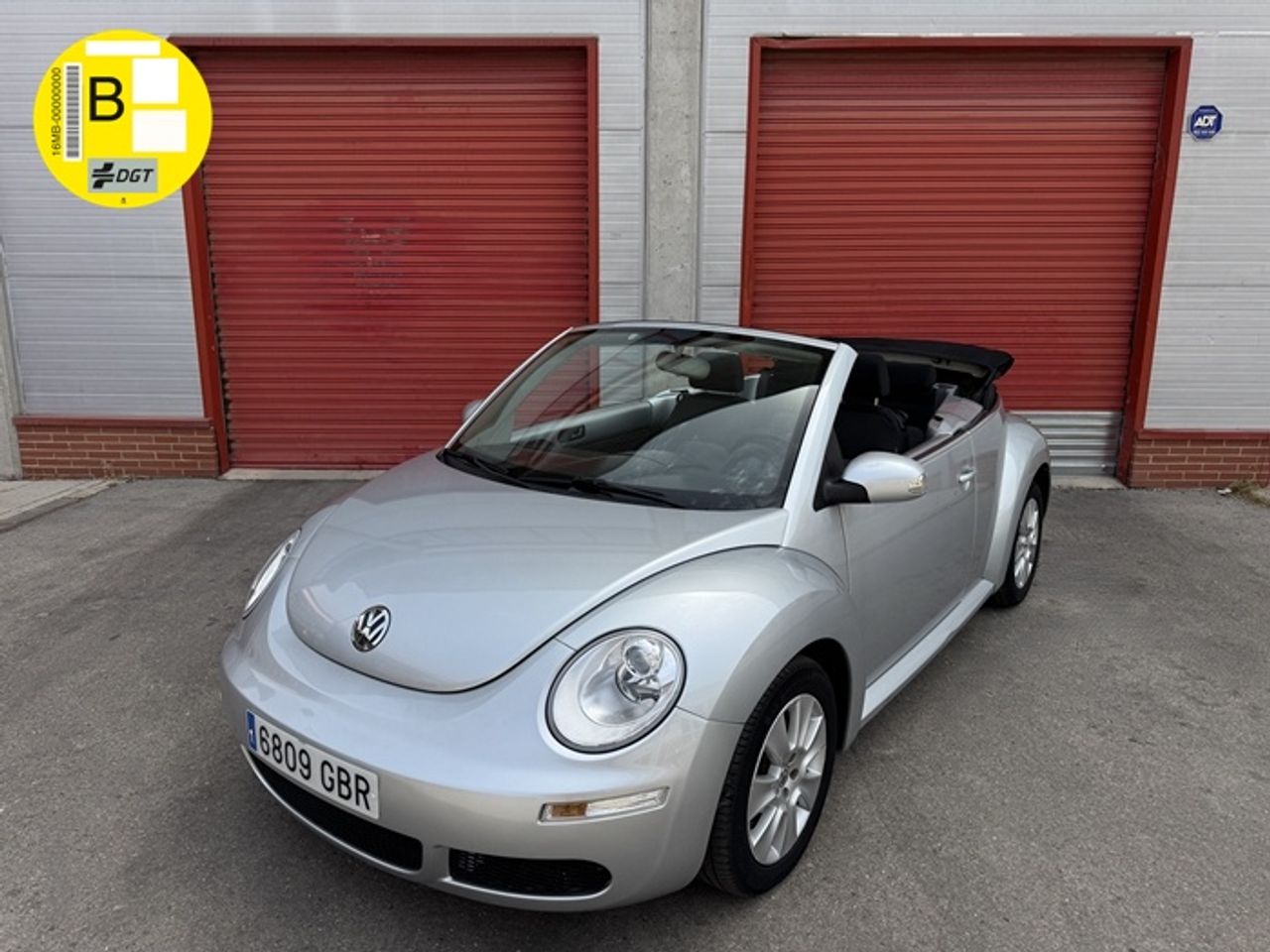 Volkswagen New Beetle 1.9 TDI 105CV Cabriolet  - Foto 1