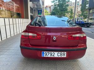 Renault Laguna DYNAMIQUE 2.0 16V  - Foto 6