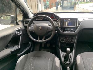 Peugeot 208 5P ACTIVE 1.4 HDi 68  - Foto 11