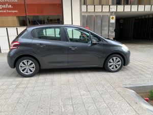 Peugeot 208 5P ACTIVE 1.4 HDi 68  - Foto 5