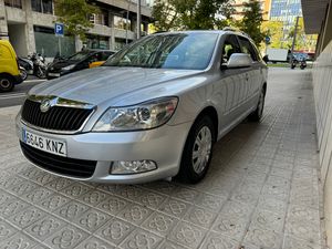 Skoda Octavia Combi 1.6 TDI CR Collection  - Foto 2