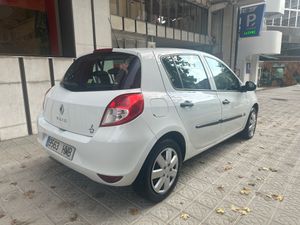 Renault Clio Business 1.2 16v 75  - Foto 6