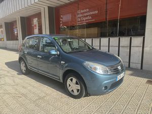 Dacia Sandero Base 1.2 16v 75cv  - Foto 4