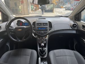 Chevrolet Aveo 1.2 16v LS  - Foto 11