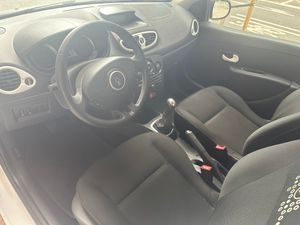 Renault Clio Business 1.2 16v 75  - Foto 12