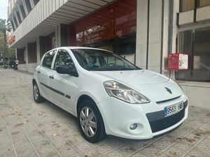 Renault Clio Business 1.2 16v 75  - Foto 4