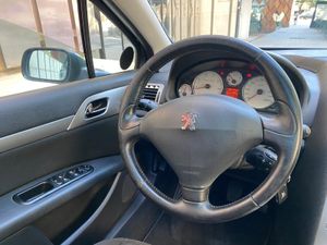 Peugeot 407 SW SR Sport 2.0  - Foto 19