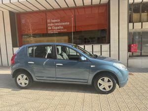 Dacia Sandero Base 1.2 16v 75cv  - Foto 5