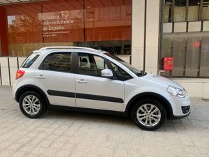 Suzuki SX4 S-Cross 1.6 VVT GLE  - Foto 5