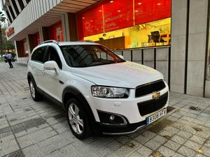 Chevrolet Captiva 2.2 VCDI 16V LTZ 7 Plazas AWD Auto  - Foto 4