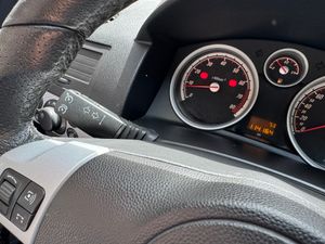 Opel Astra GTC 2.0 Turbo 170 CV Sport  - Foto 13