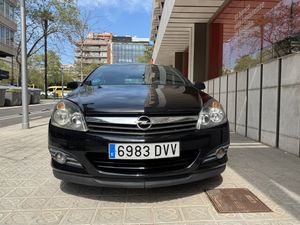 Opel Astra GTC 2.0 Turbo 170 CV Sport  - Foto 3