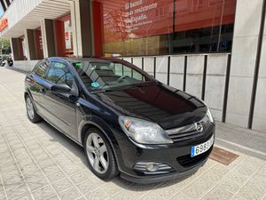 Opel Astra GTC 2.0 Turbo 170 CV Sport  - Foto 4