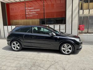 Opel Astra GTC 2.0 Turbo 170 CV Sport  - Foto 5