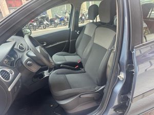 Renault Clio Authentique 1.2 16v 75cv 5p. eco2   - Foto 10
