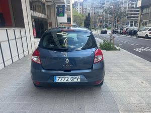 Renault Clio Authentique 1.2 16v 75cv 5p. eco2   - Foto 6