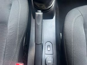 Renault Clio Authentique 1.2 16v 75cv 5p. eco2   - Foto 13