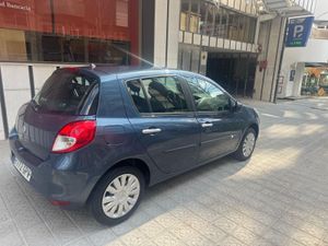 Renault Clio Authentique 1.2 16v 75cv 5p. eco2   - Foto 5