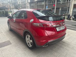 Honda Civic 1.4 i-VTEC Comfort  - Foto 8