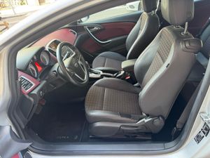 Opel Astra 2.0 CDTi S/S Sportive Auto GTC  - Foto 15