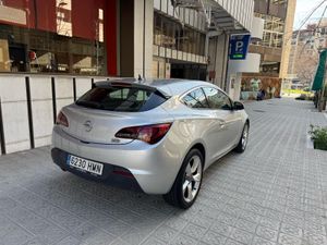 Opel Astra 2.0 CDTi S/S Sportive Auto GTC  - Foto 8