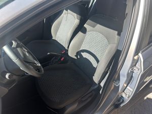 Opel Corsa 1.4 Selective 90 CV  - Foto 11