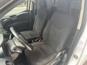 Ford Tourneo Courier 1.5 TDCi 95cv Ambiente  - Foto 9