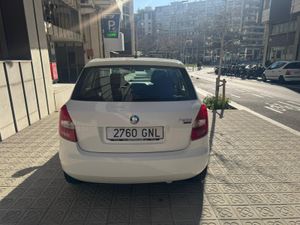 Skoda Fabia 1.2 60cv Young  - Foto 6