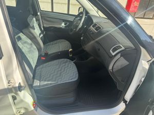 Skoda Fabia 1.2 60cv Young  - Foto 15