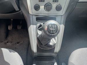Opel Zafira 1.7 CDTi ecoE Essentia  - Foto 16