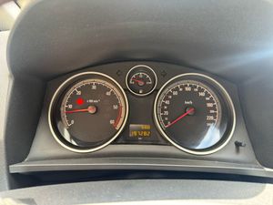 Opel Zafira 1.7 CDTi ecoE Essentia  - Foto 18
