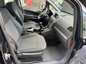 Opel Zafira 1.7 CDTi ecoE Essentia  - Foto 22