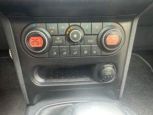 Nissan Qashqai+2 1.6 TEKNA PREMIUM 4X2 18  - Foto 22