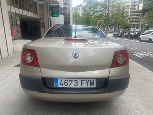 Renault Megane Coupe-cabrio Dynamique 1.9dCi  - Foto 7
