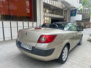Renault Megane Coupe-cabrio Dynamique 1.9dCi  - Foto 24