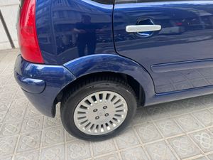Citroën C3 1.4i Premier  - Foto 28