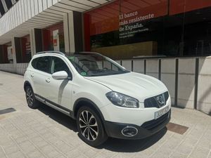 Nissan Qashqai+2 2.0 TEKNA SPORT 4X2 17